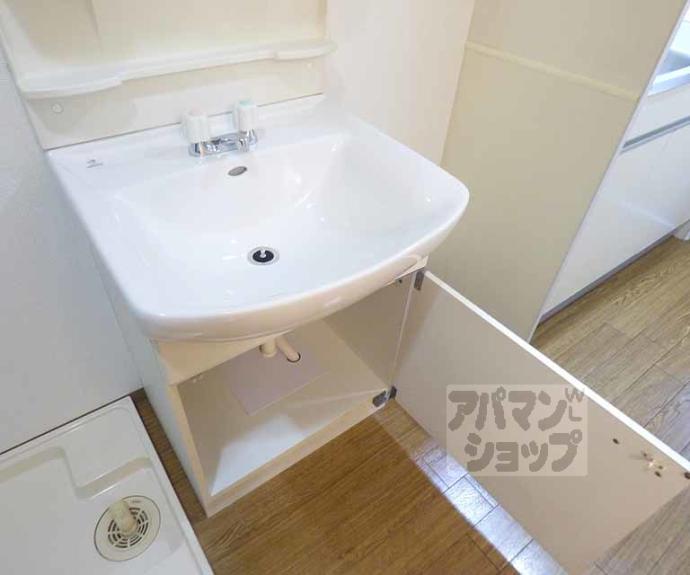 【e.ze.御所南】間取