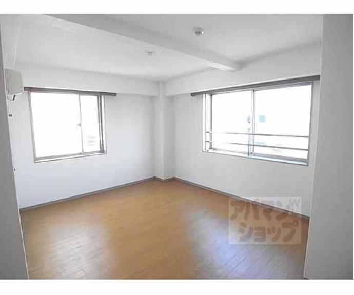 【グランドパレス堀川】間取