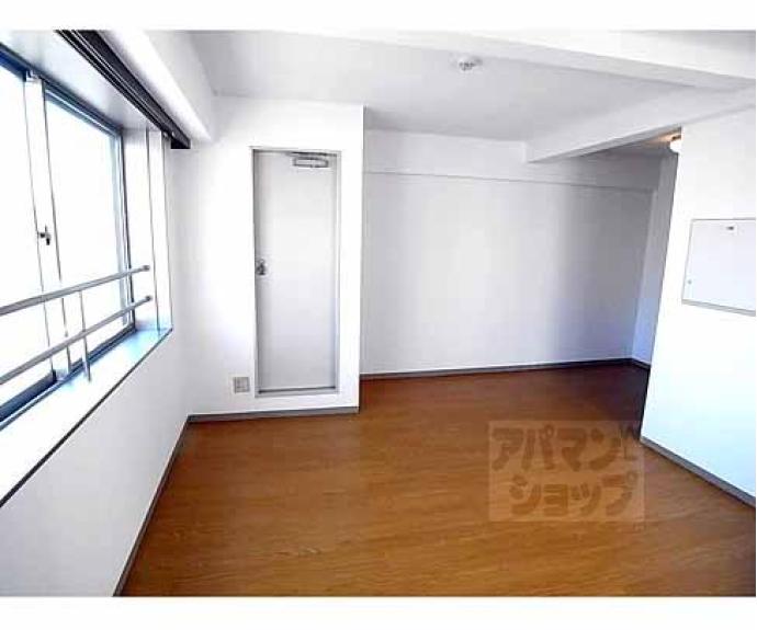 【グランドパレス堀川】間取