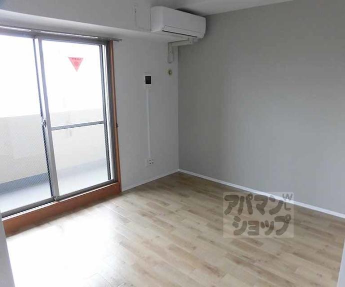 【マインズ・コム四条大宮】間取