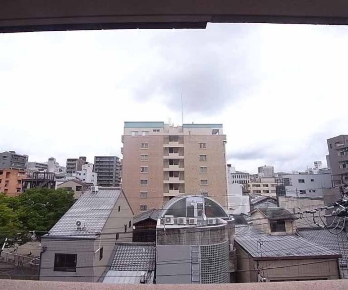 【プラネシア星の子四条西洞院】間取
