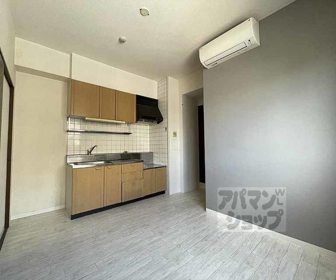 【プラネシア星の子四条西洞院】間取