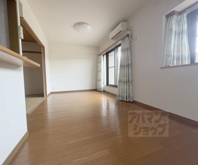 【ファミールガーデン二条駅前】間取