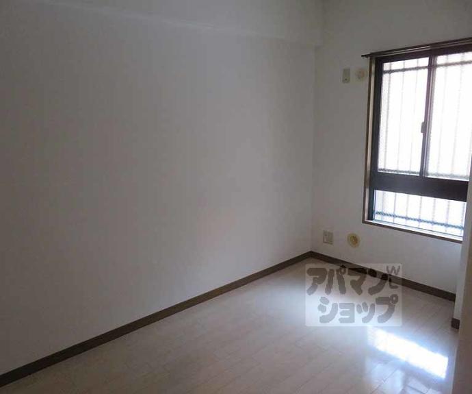 【ファミールガーデン二条駅前】間取