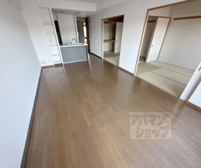 【ファミールガーデン二条駅前】間取