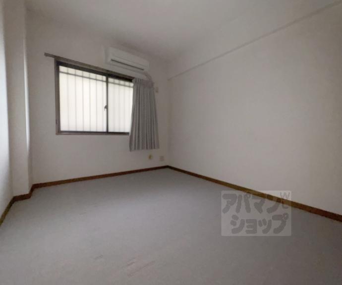 【ファミールガーデン二条駅前】間取