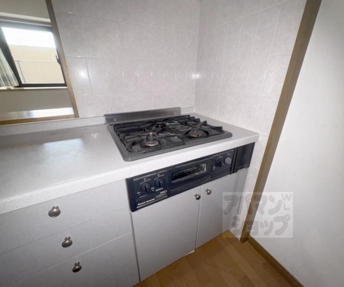 【ファミールガーデン二条駅前】間取