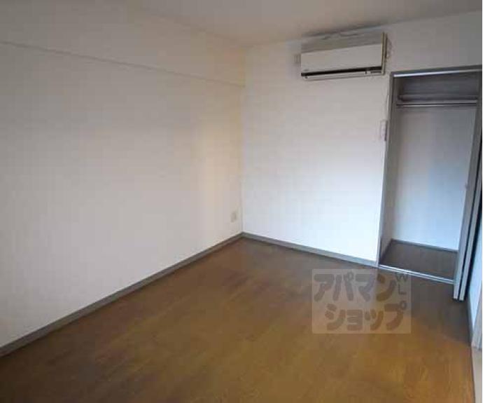 【グリーンコート椥辻】間取