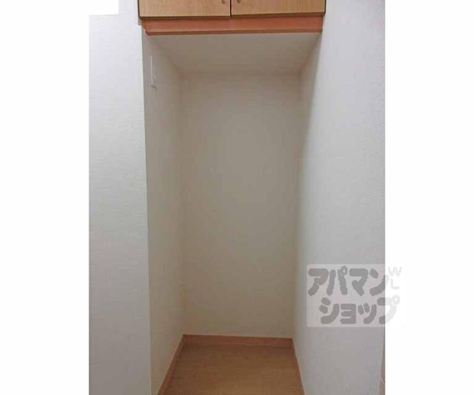 【パインベルテ御陵】間取