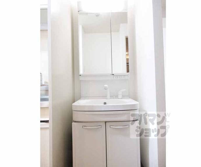 【パインベルテ御陵】間取