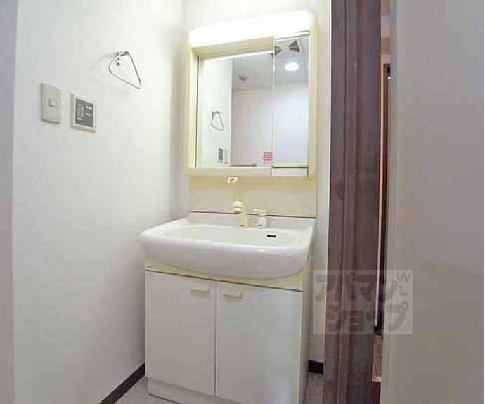 【プレセランス山科】間取