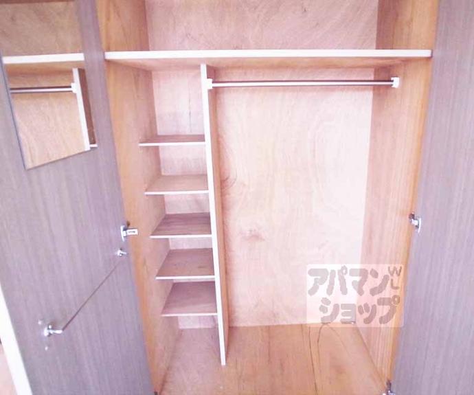 【山科ＳＱＵＡＲＥ】間取