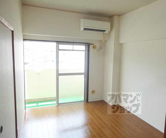 【勧修寺ハイツ】間取