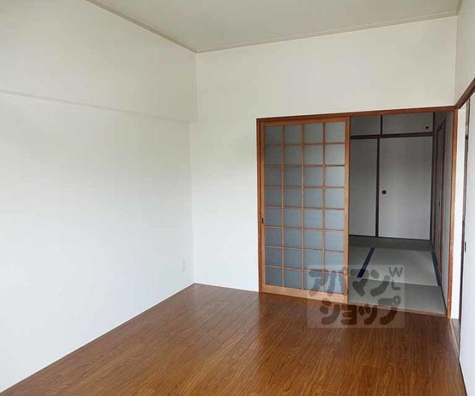 【勧修寺ハイツ】間取