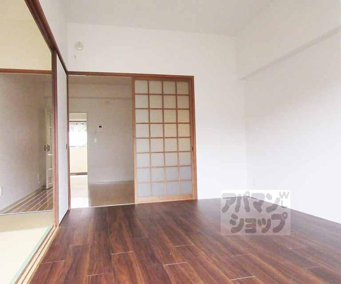 【勧修寺ハイツ】間取