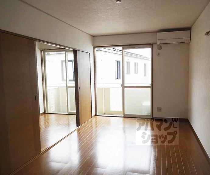 【R-Grants京都安朱South(旧:セジュール青木)】間取