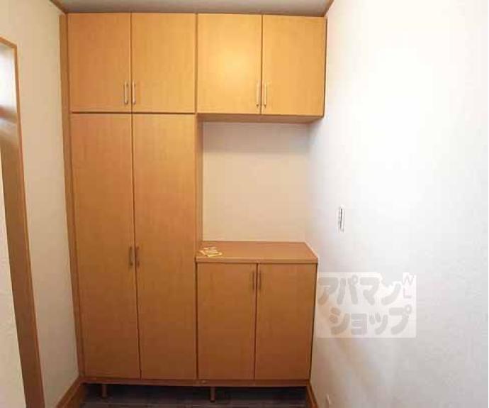 【アロンジェ勧修寺】間取