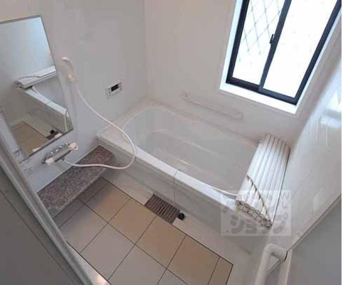 【アロンジェ勧修寺】間取