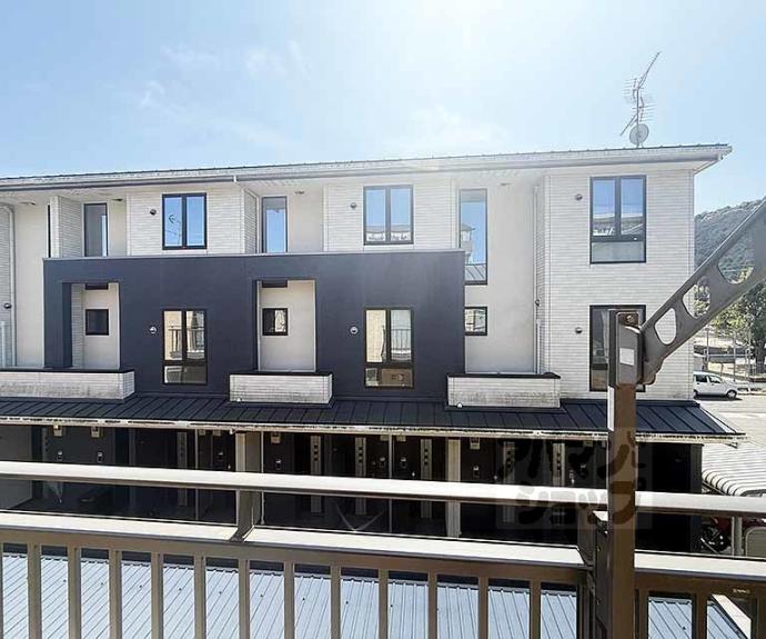 【アロンジェ勧修寺】間取