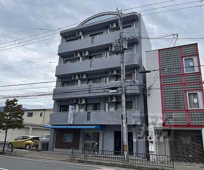 【御陵シャトー朝日】間取