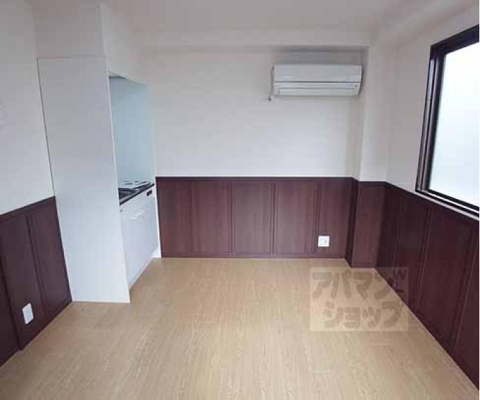 【ヴィラ御陵】間取