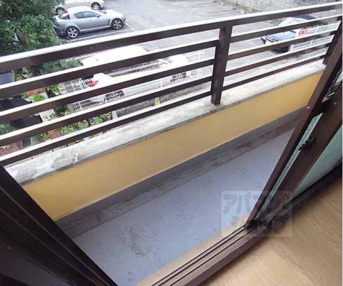 【ヴィラ御陵】間取