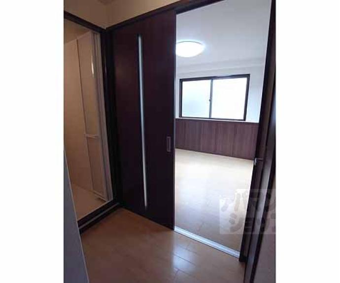 【ヴィラ御陵】間取