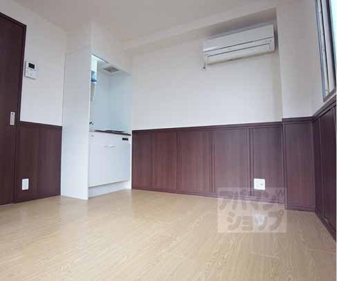 【ヴィラ御陵】間取