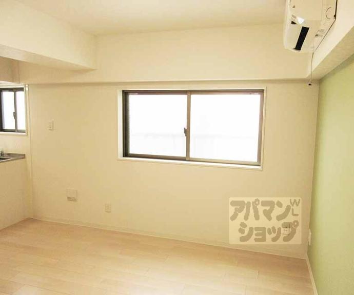 【サンローラン新十条】間取