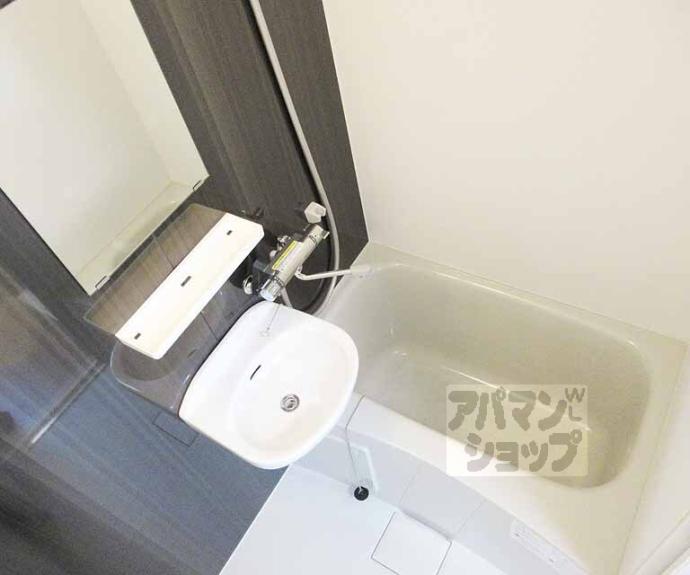 【サンローラン新十条】間取