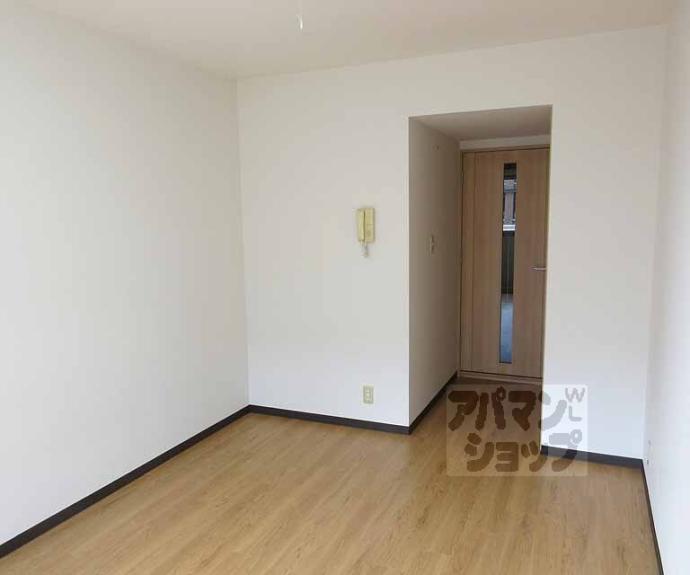 【イーストヴィレッジ大宅】間取