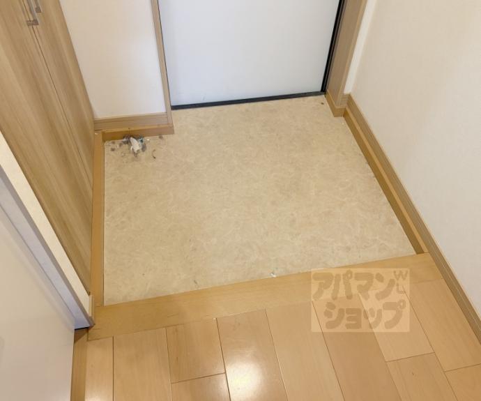 【サンラック御陵】間取