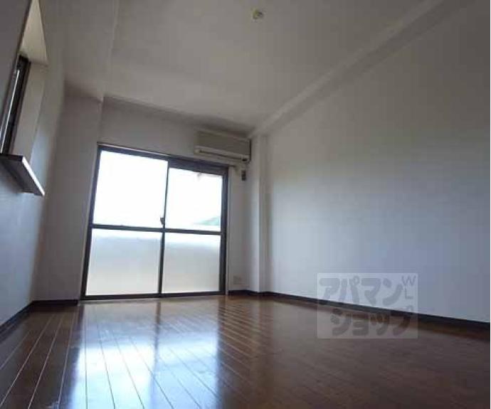 【イーストファーム】間取