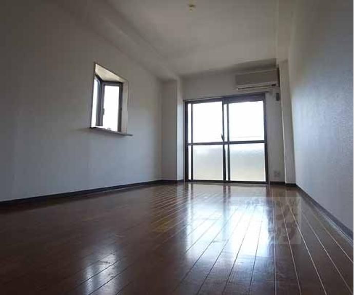 【イーストファーム】間取