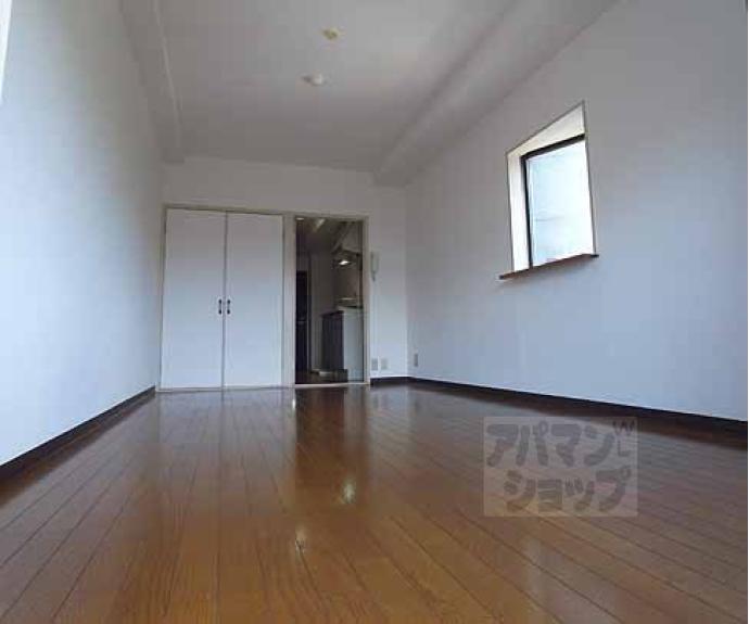 【イーストファーム】間取