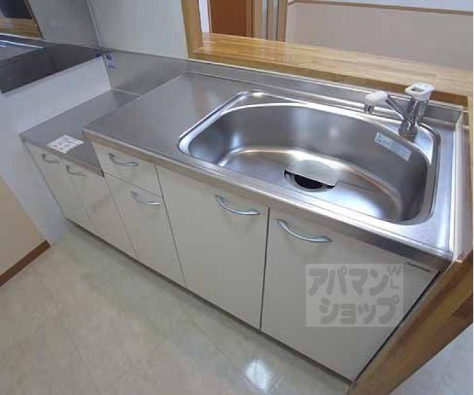 【サンクラージュ山科三条】間取