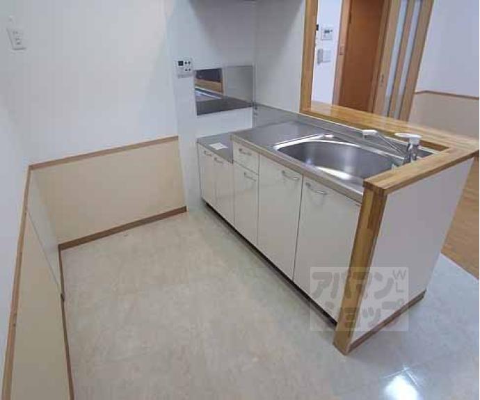 【サンクラージュ山科三条】間取