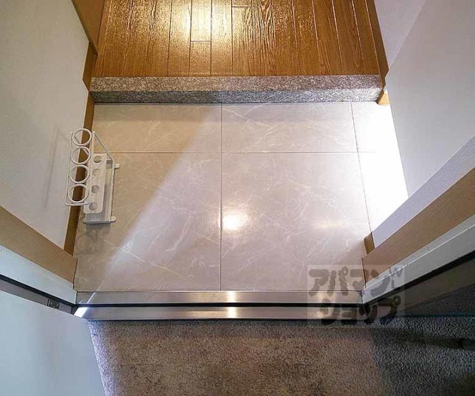 【サンクラージュ山科三条】間取