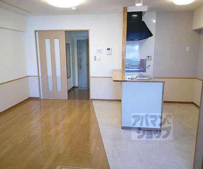 【サンクラージュ山科三条】間取