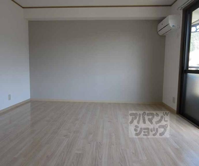 【ハイカムール御供田】間取