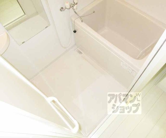 【プルーリオン勧修寺】間取