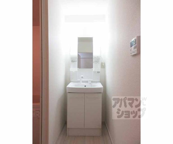 【プルーリオン勧修寺】間取