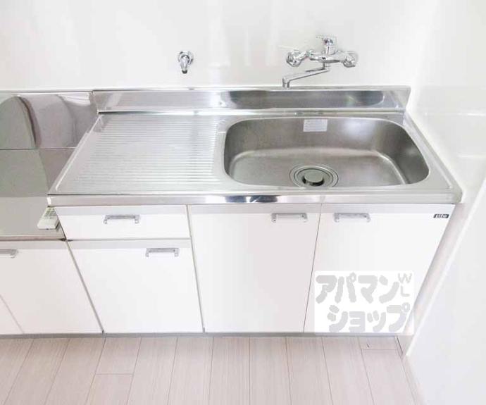 【プルーリオン勧修寺】間取