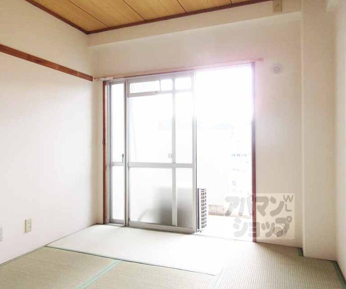 【プルーリオン勧修寺】間取