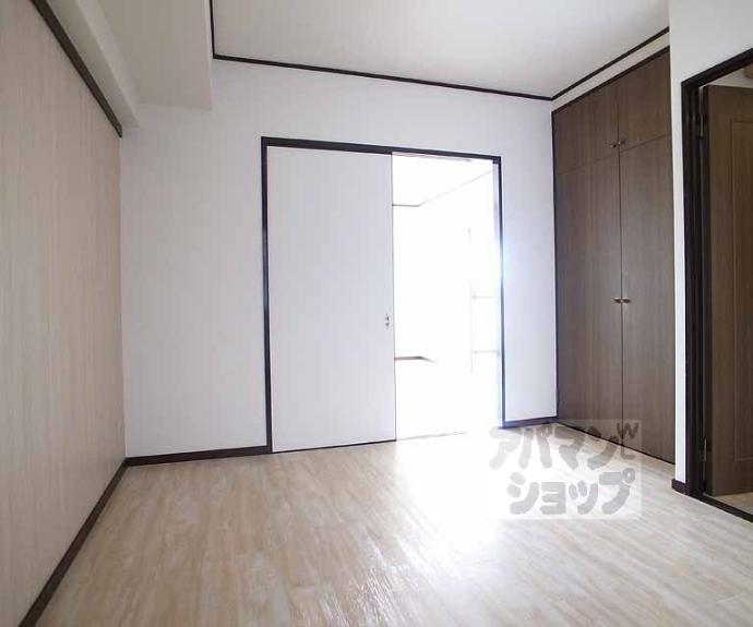 【ラフィーネ山科】間取