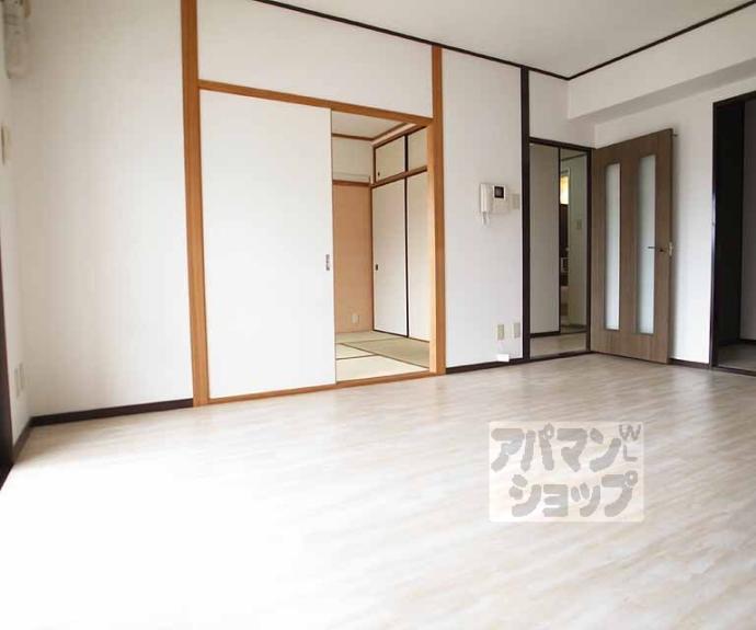 【ラフィーネ山科】間取