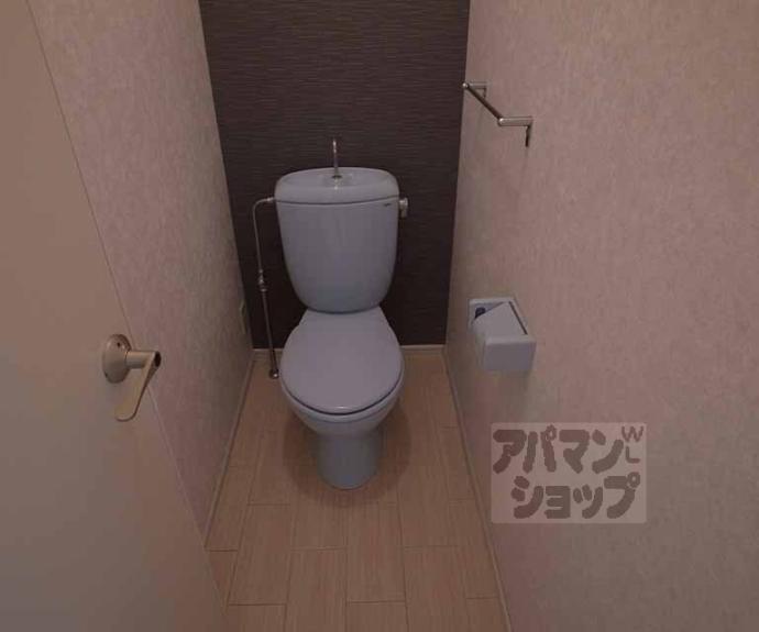 【ラヴィラ　フォレスタル】間取