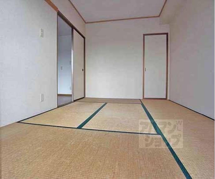【ハイカムール音羽】間取