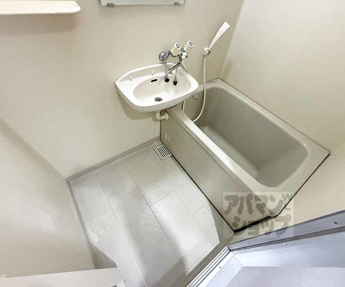 【ヴェルメゾン大宅】間取