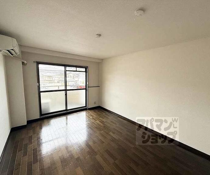 【ヴェルメゾン大宅】間取